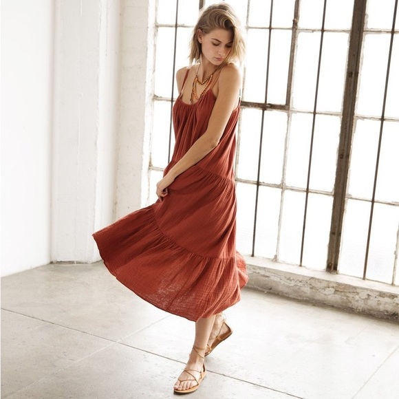 XIRENA Chelsea Gauze Ruby Dress - Picture 1 of 7